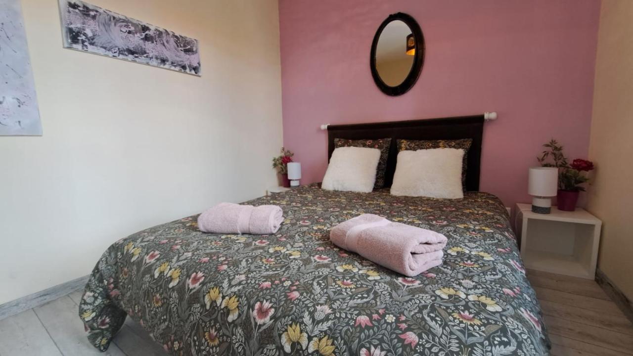 La Fraise Bed & Breakfast Chaumont-sur-Tharonne Exterior photo