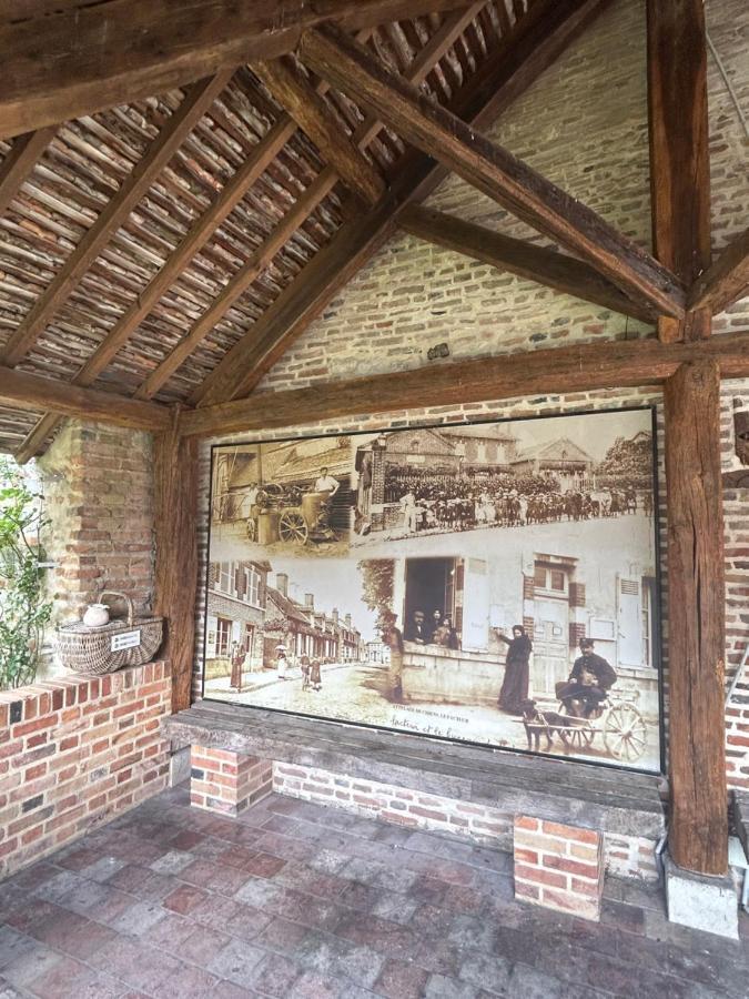 La Fraise Bed & Breakfast Chaumont-sur-Tharonne Exterior photo
